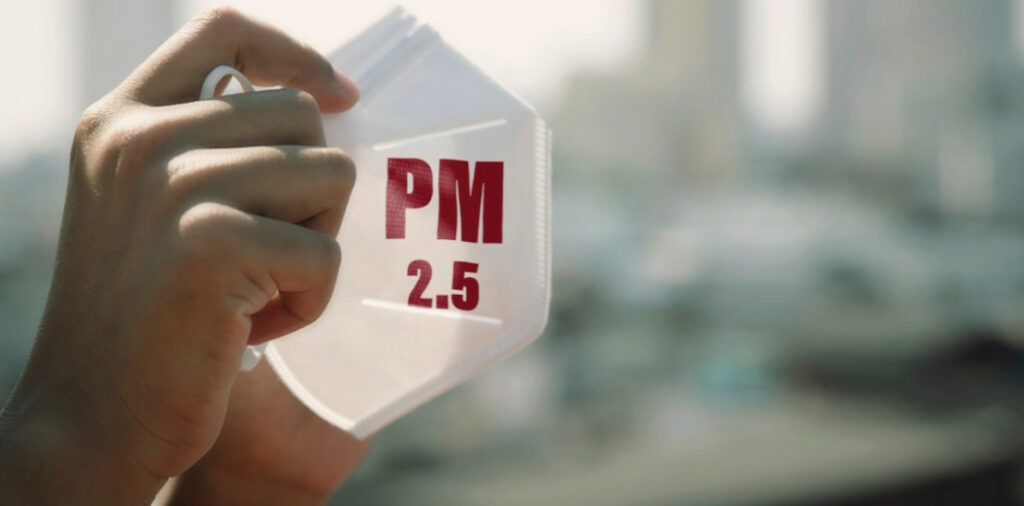 ค่าฝุ่น PM 2.5 ใน กทม. มีแนวโน้มเพิ่มขึ้น เริ่มมีผลกระทบต่อสุขภาพ 8 พื้นที่